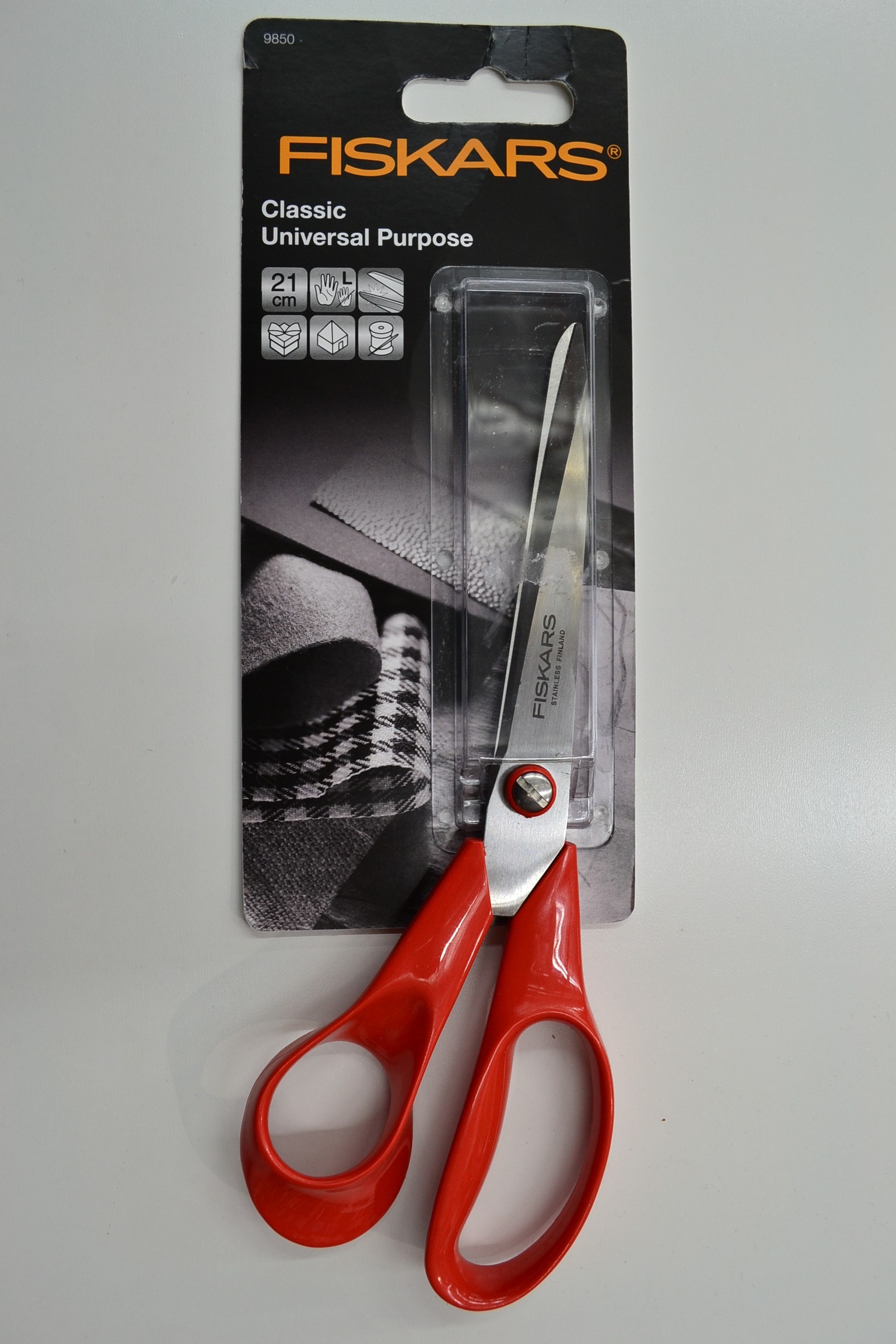 Mercerie - Ciseaux FISKARS 21 cm gaucher