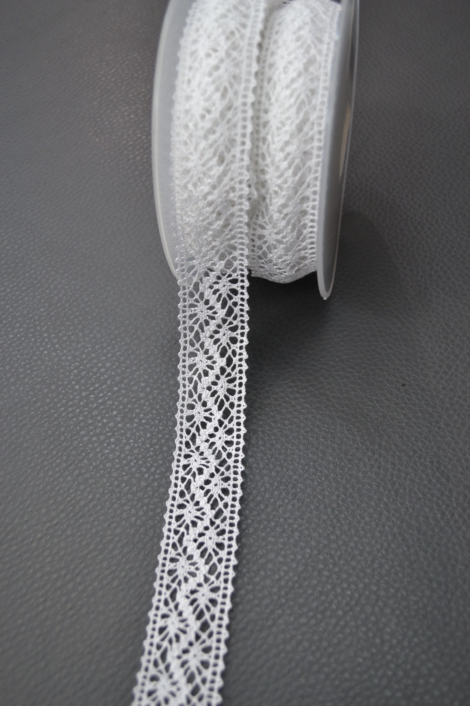 Mercerie - Dentelle D900.0116