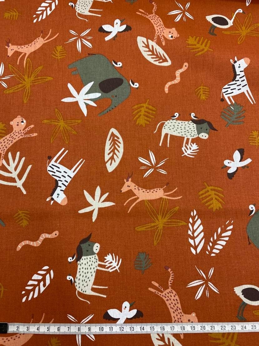 Coton 150 - Animaux de la savane fond rouille