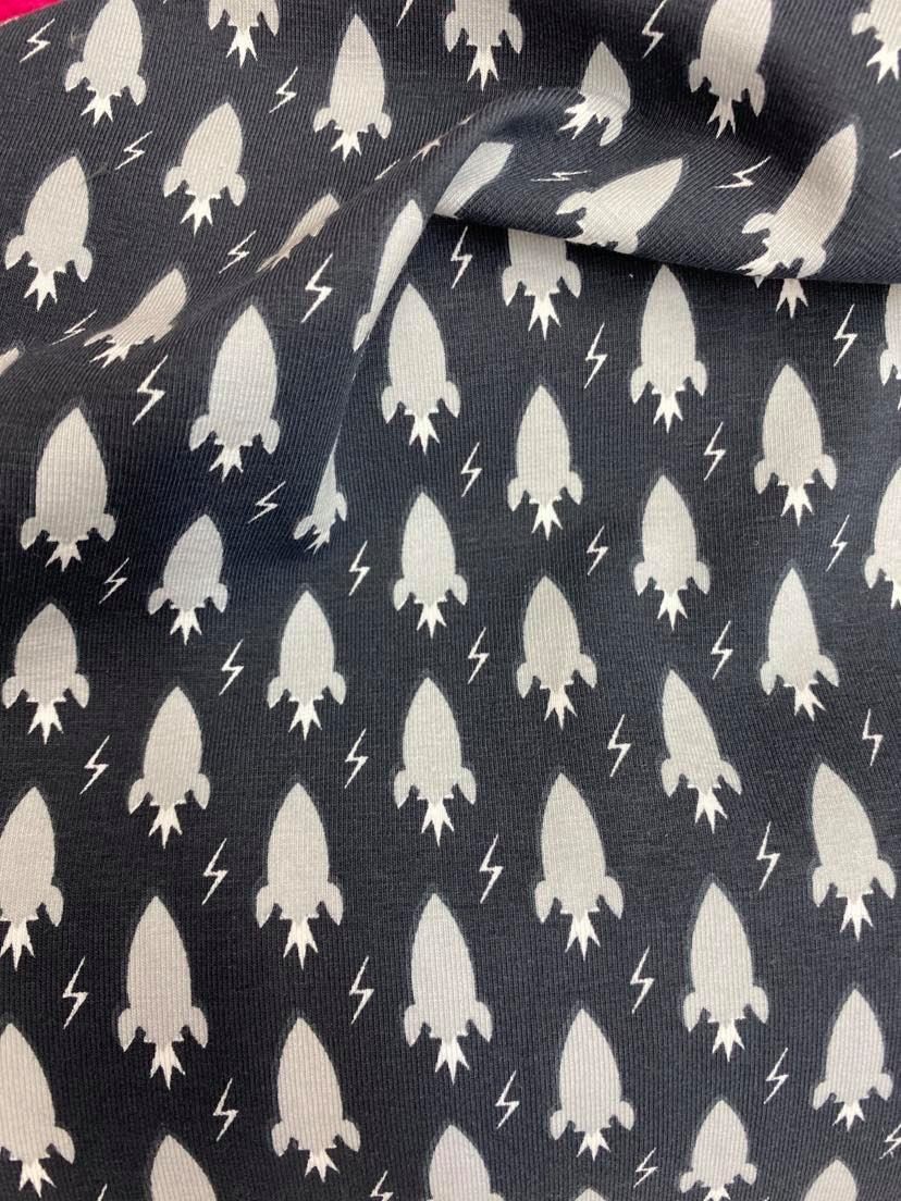 Jersey coton - Fusées blanches fond noir