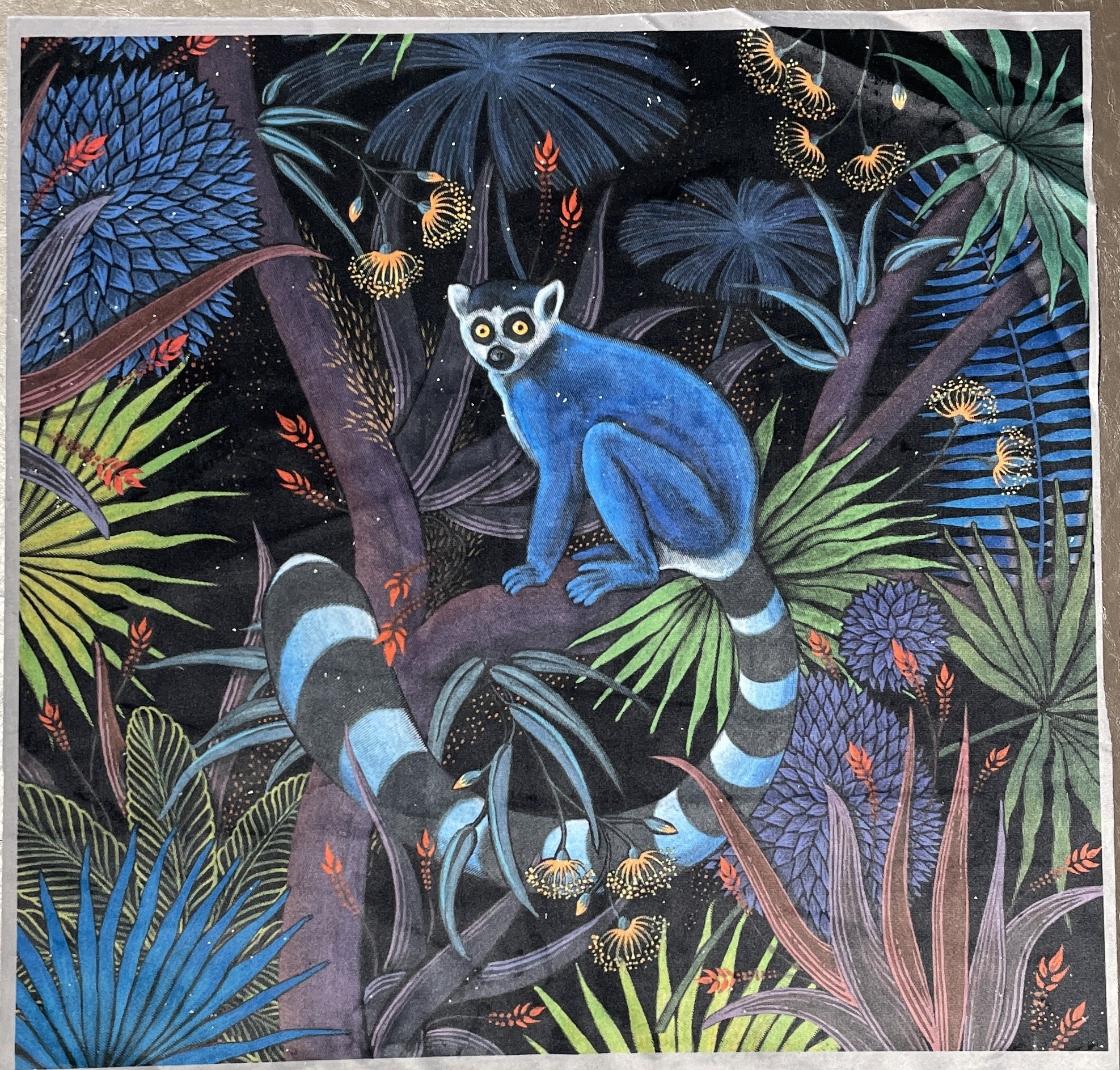 Carré  velours-Lémuriens fond nuit