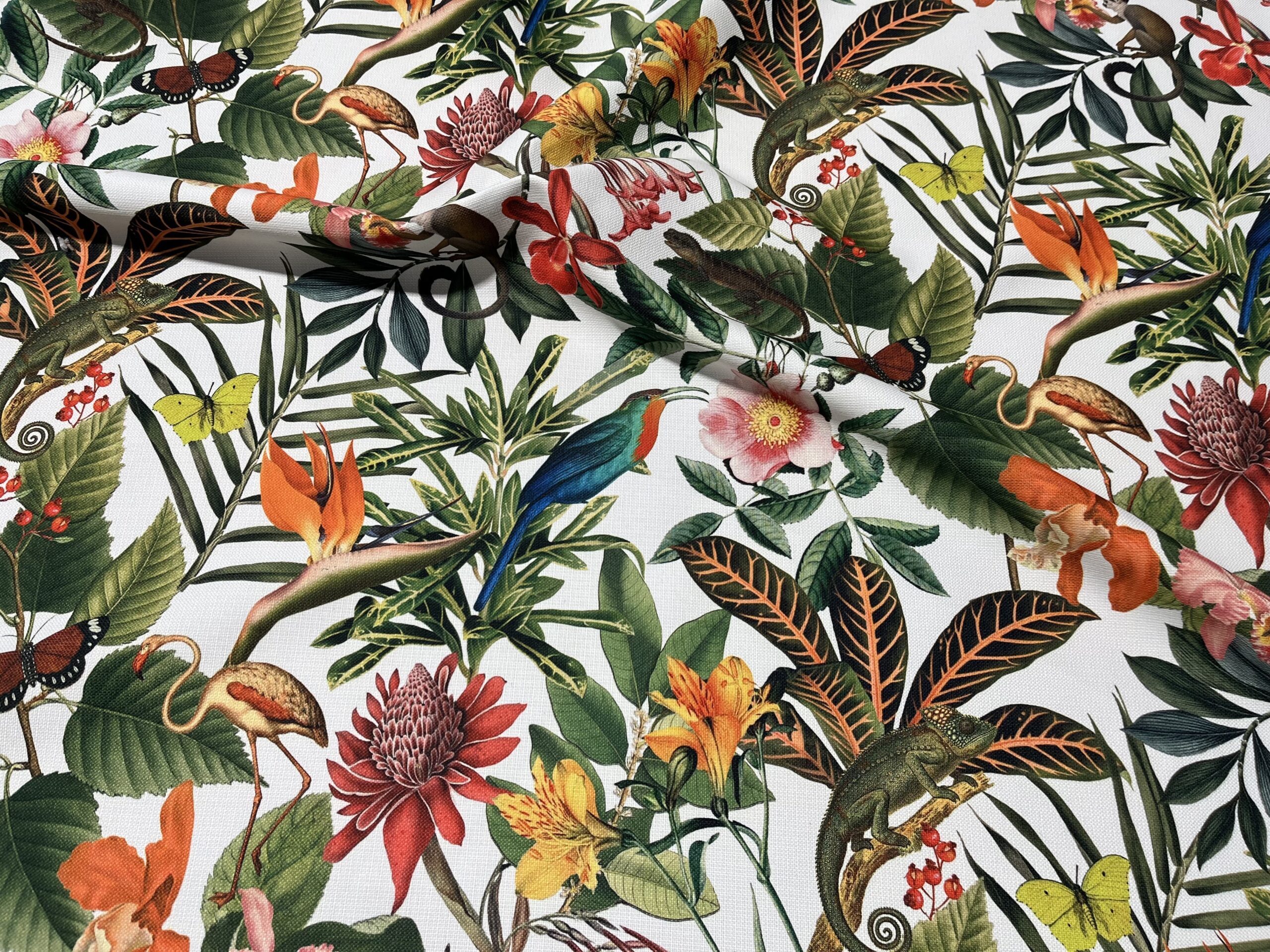 Tissu toile extérieure Bora-Bora fond blanc.