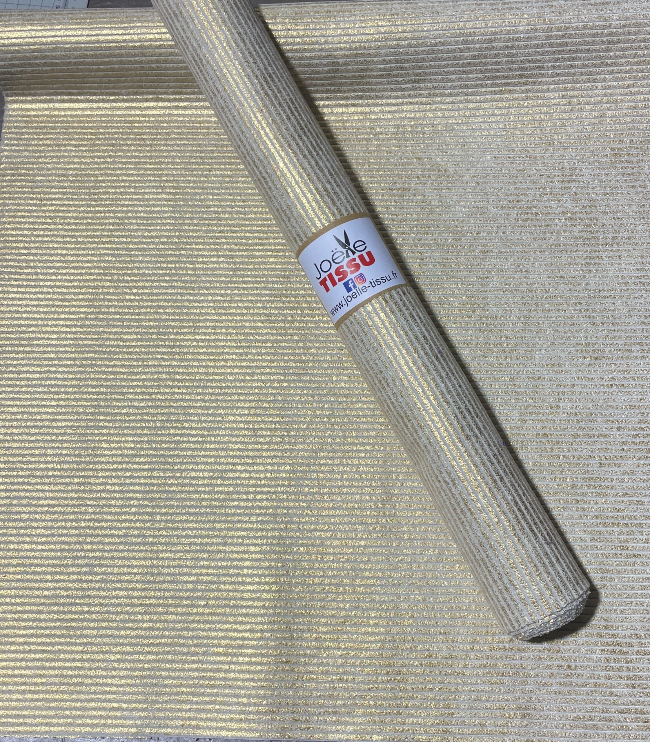 Coupon velours cottelé -lame or