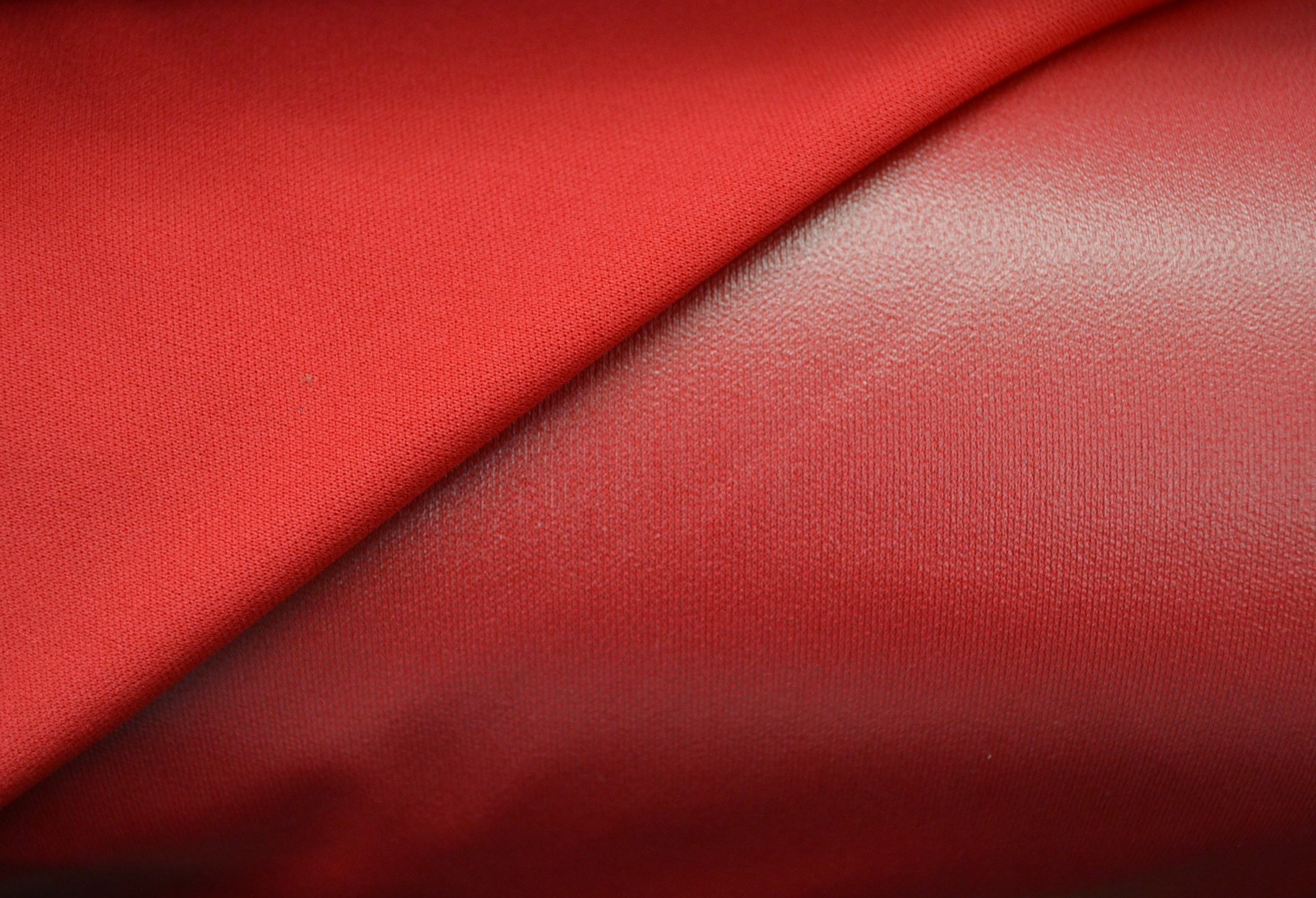 PUL - Rouge